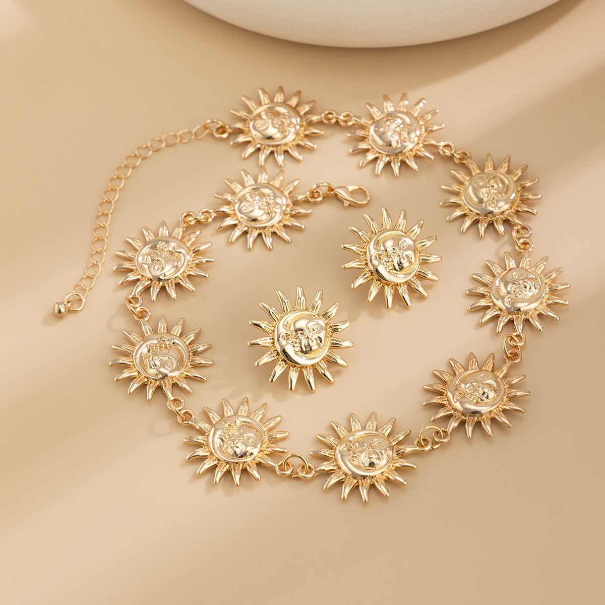 Solar Diva Earrings & Necklace Set