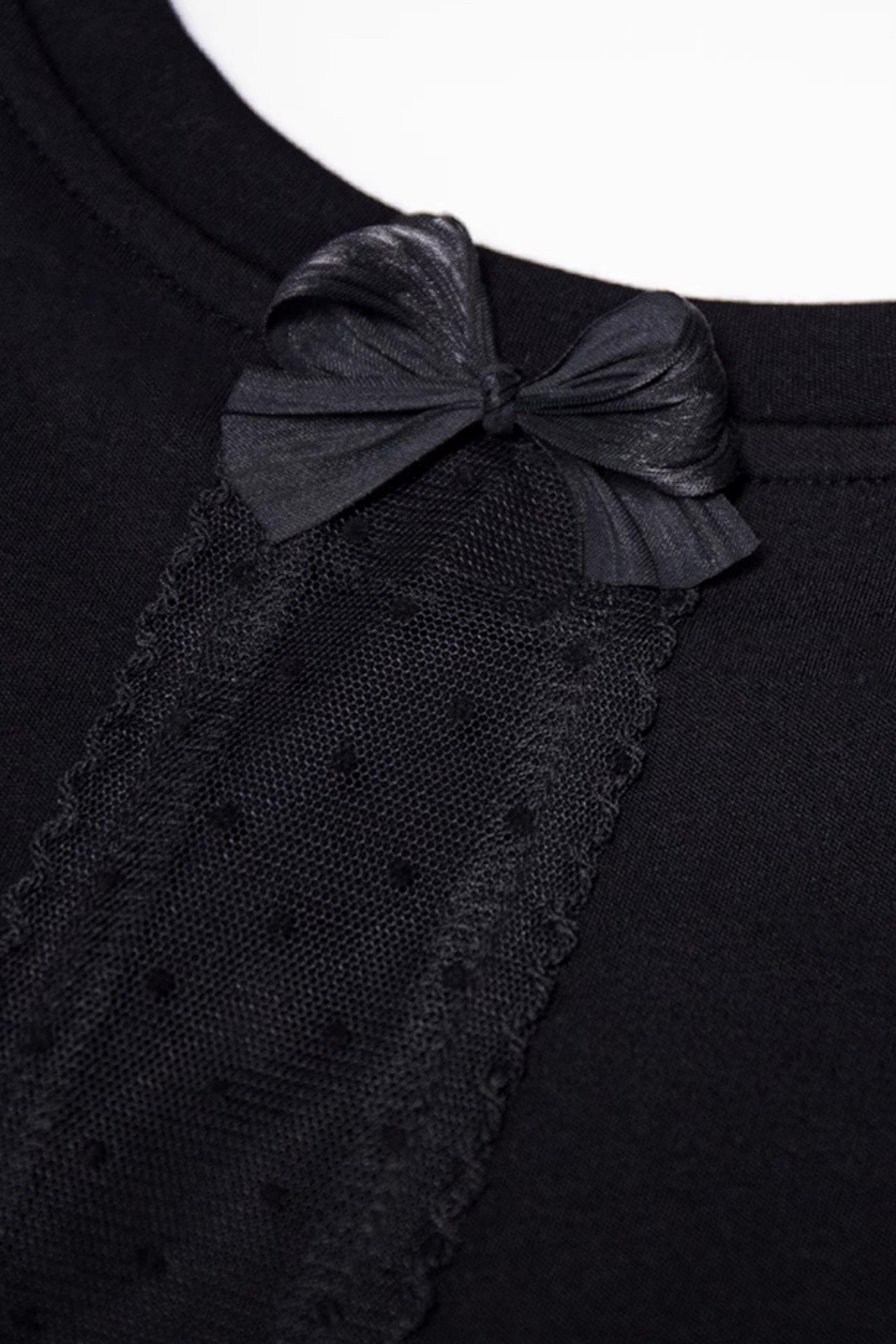 Dot Back Peekaboo Tee