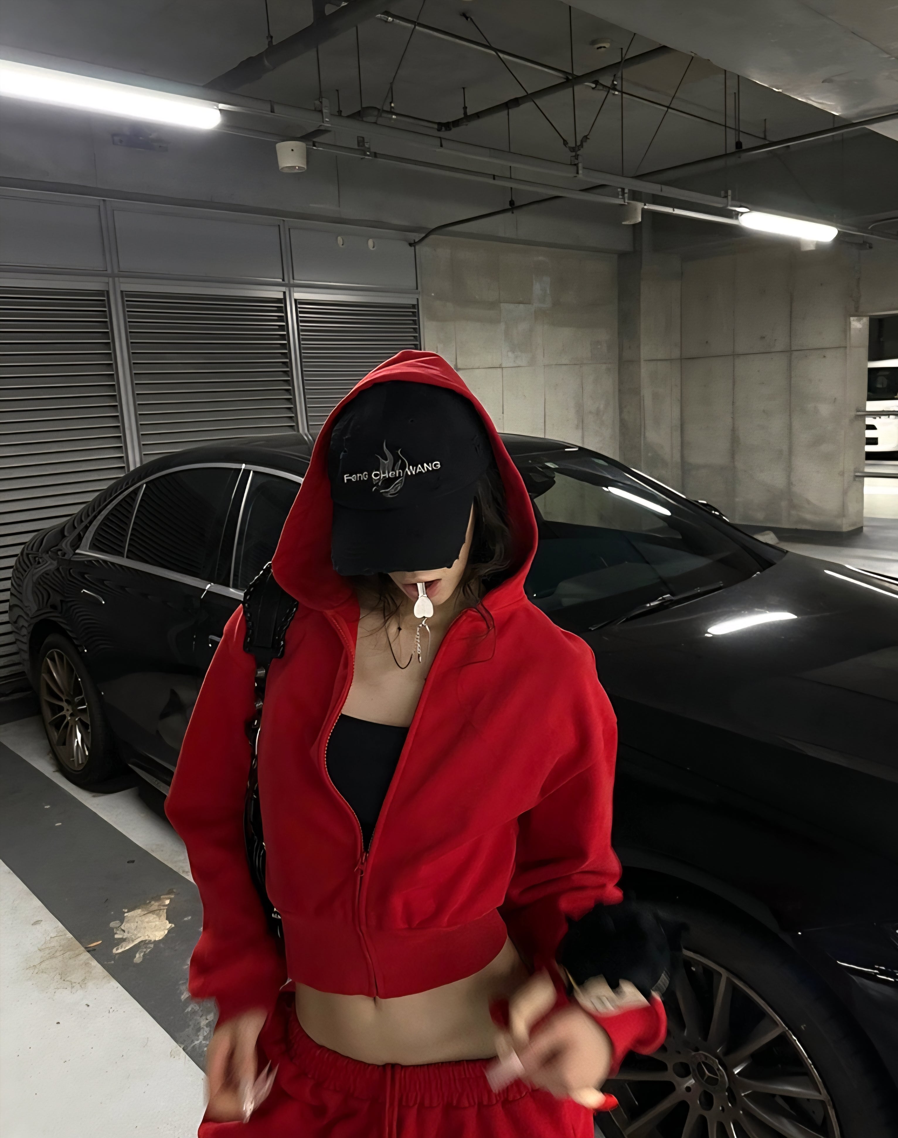 Scarlet Hustle Set