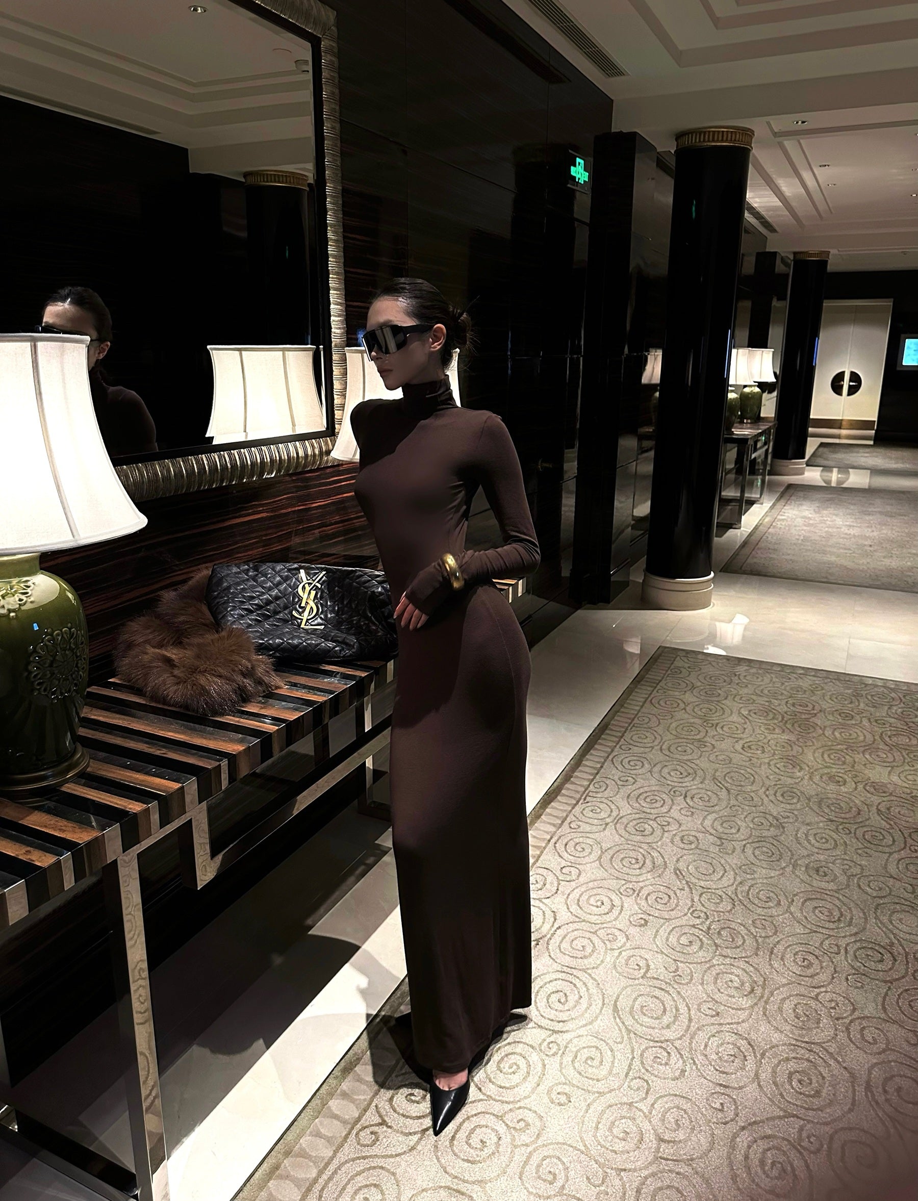 [Pre-sale] Silky Cocoa Backless Gown