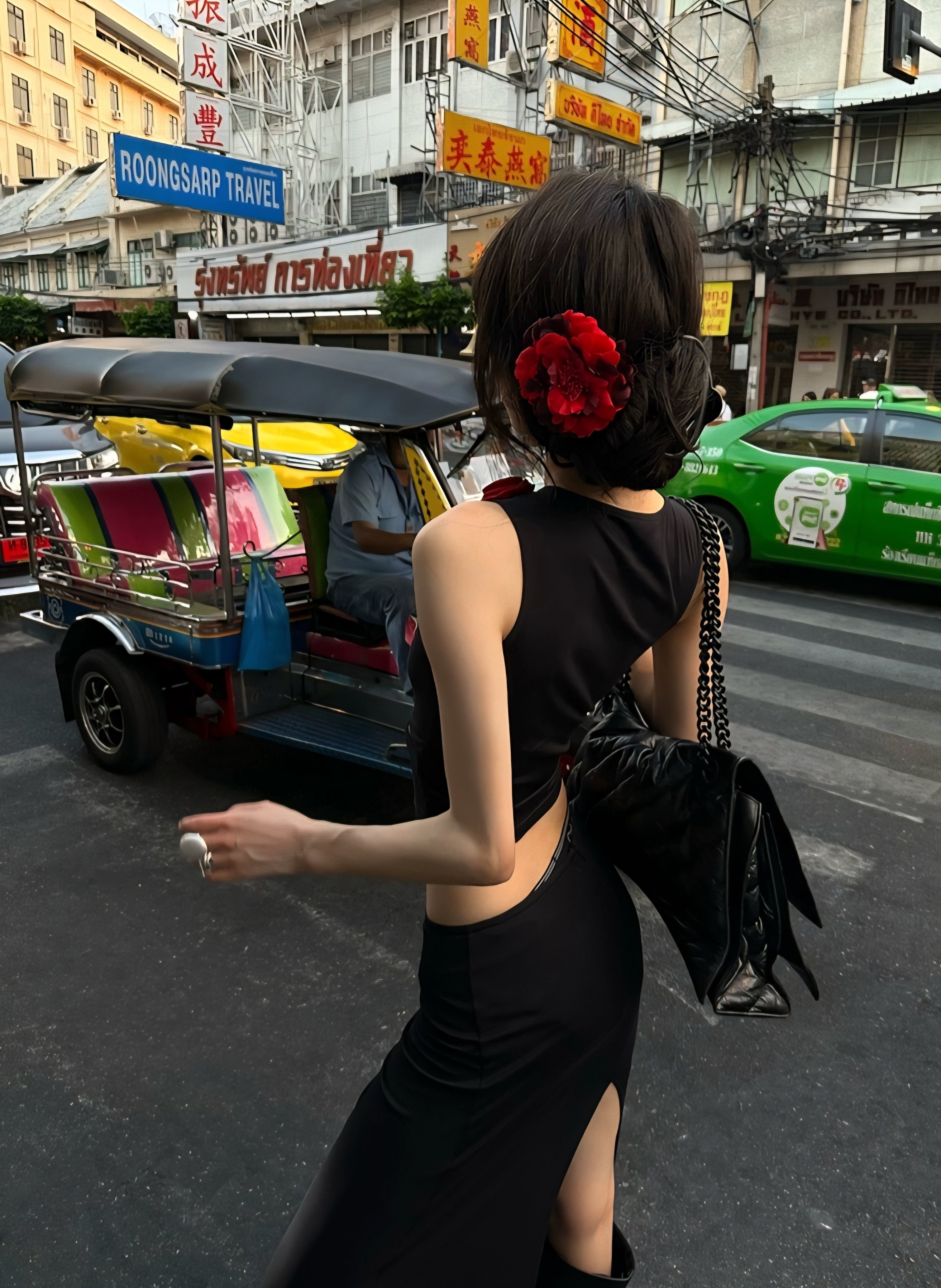 Black & Red Interplay Set