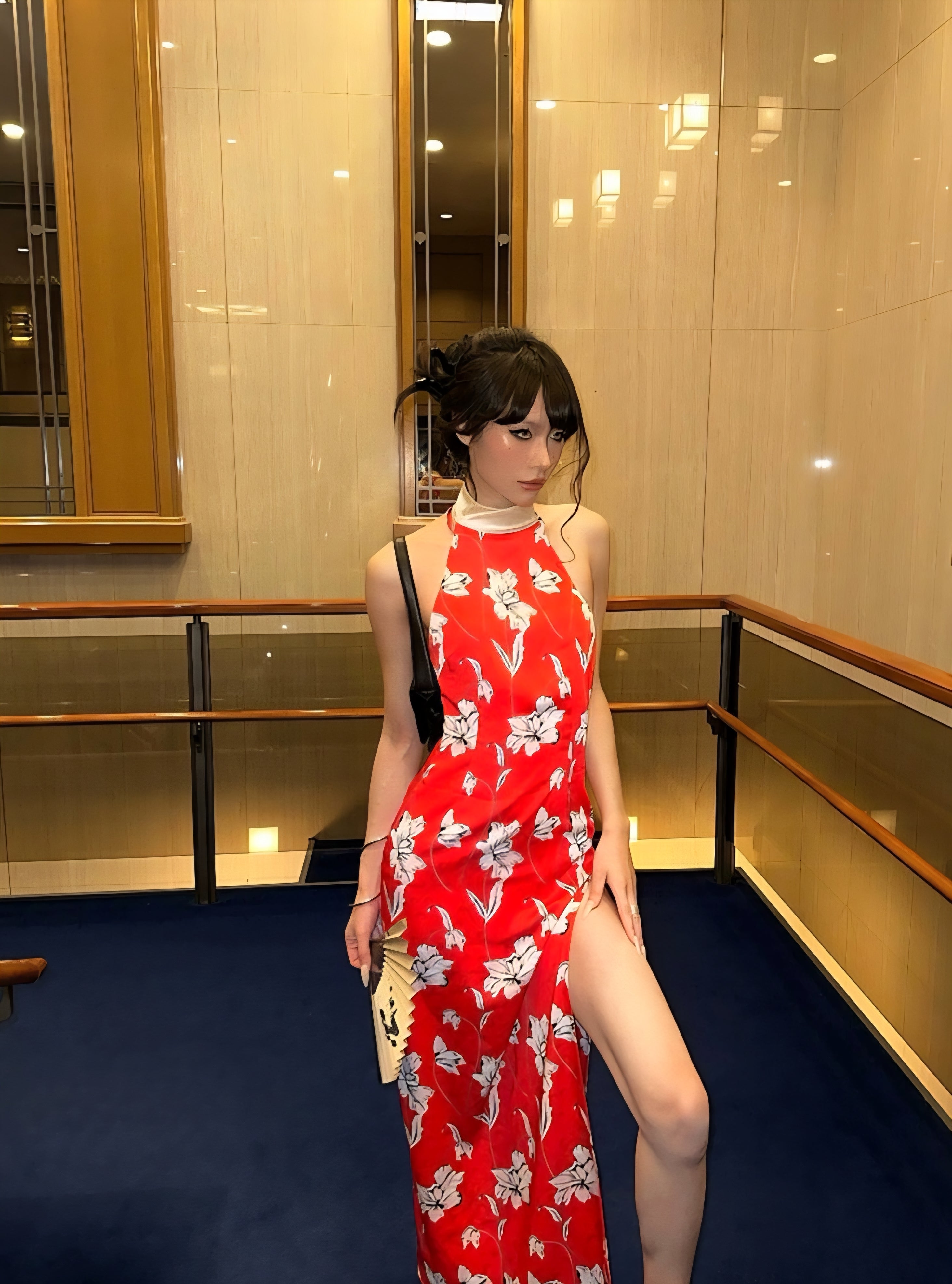 Red Bloom Slit Qipao Dress