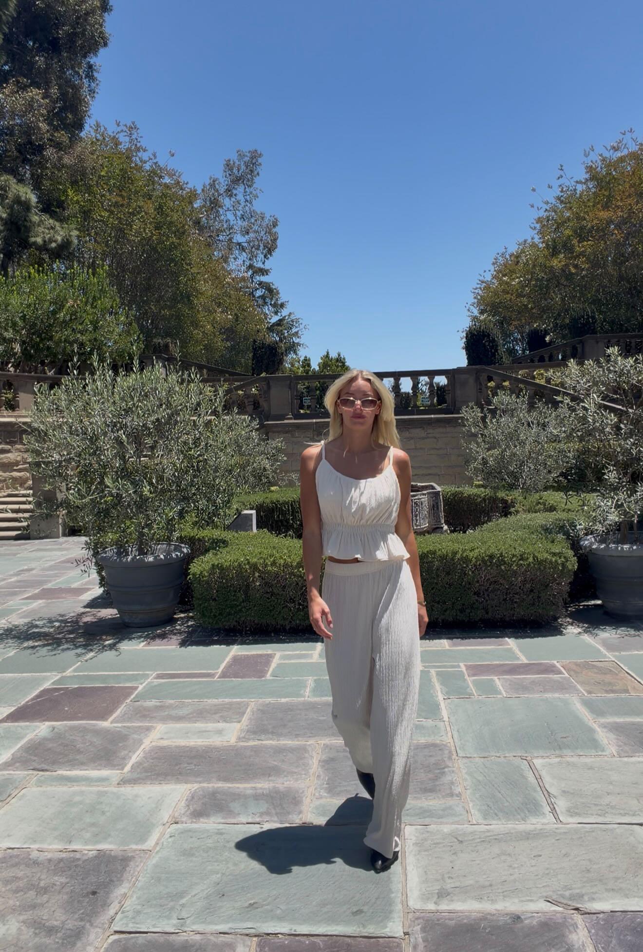 Beverly Garden Set